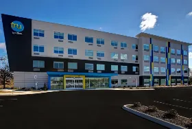 Photograph of Tru by Hilton, Alcoa