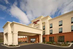 Photograph of Hampton Inn, South Pittsburg