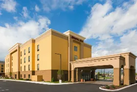 Photograph of Hampton Inn, Clinton