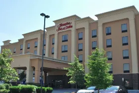 Photograph of Hampton Inn & Suites Nashville @ Opryland, Nashville