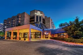 Photograph of Doubletree Hotel, Memphis