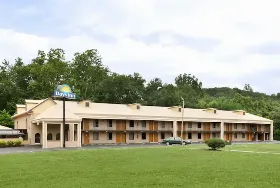 Photograph of Days Inn, Harriman