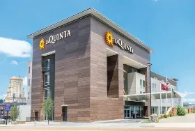 Photograph of La Quinta Inn & Suites, Memphis