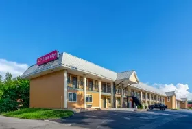 Photograph of Econo Lodge, East Ridge