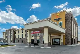 Photograph of Comfort Inn, White House