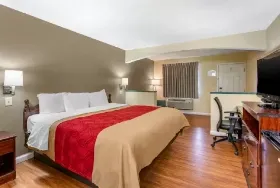 Photograph of Econo Lodge, La Vergne