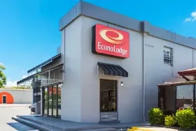 Photograph of Econo Lodge, Gallatin