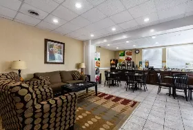 Photograph of Quality Inn, Tullahoma