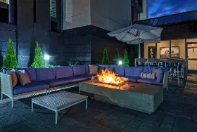 Photograph of Courtyard, Nashville
