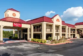 Photograph of Red Roof Inn & Suites, Clinton