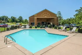 Photograph of Econo Lodge, Centerville