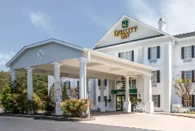 Photograph of Quality Inn, Greeneville
