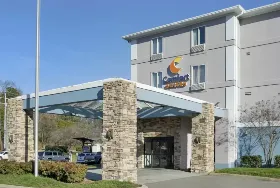 Photograph of Comfort Suites Nashville Airport - BNA, Nashville