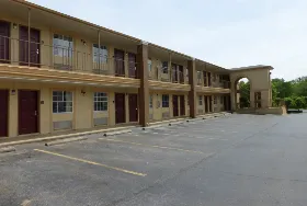 Photograph of Red Roof Inn, Columbia