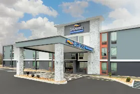 Photograph of Baymont by Wyndham, East Ridge