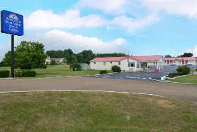 Photograph of Americas Best Value Inn, Wildersville