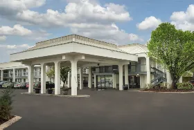 Photograph of Baymont by Wyndham, Murfreesboro