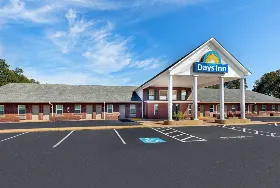 Photograph of Days Inn, Savannah