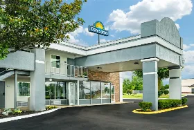Photograph of Days Inn, Clarksville