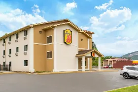 Photograph of Super 8, Chattanooga