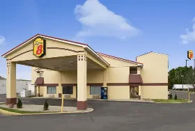 Photograph of Super 8, Chattanooga