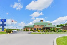 Photograph of Americas Best Value Inn, Goodlettsville