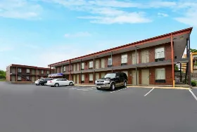 Photograph of Americas Best Value Inn, Nashville