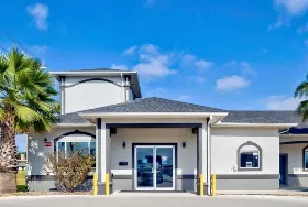 Photograph of Studio 6, Pleasanton