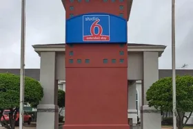 Photograph of Studio 6, Burleson