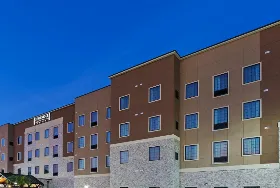 Photograph of Staybridge Suites IAH Airport East, Humble