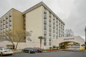 Photograph of Embassy Suites, San Antonio