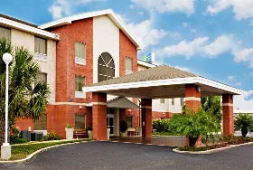Photograph of Holiday Inn Express, Weslaco