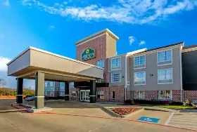 Photograph of La Quinta Inn & Suites, Mesquite