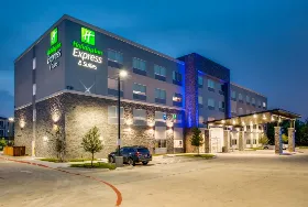Photograph of Holiday Inn Express, Denton
