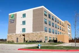 Photograph of Holiday Inn Express, Wylie