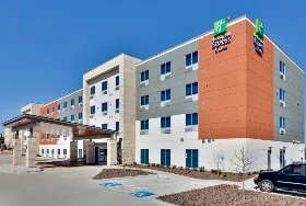 Photograph of Holiday Inn Express, Plano