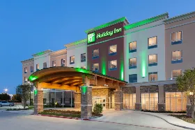 Photograph of Holiday Inn Plano - The Colony, The Colony