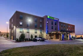 Photograph of Holiday Inn Express, Fort Worth