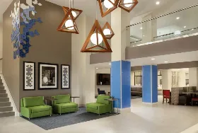 Photograph of Holiday Inn Express, Irving