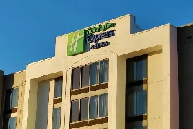Photograph of Holiday Inn Express, Irving
