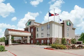 Photograph of Holiday Inn, Cleburne