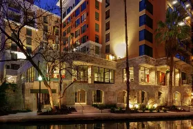 Photograph of Hampton Inn & Suites San Antonio Riverwalk, San Antonio