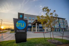 Photograph of Tru By Hilton, Allen