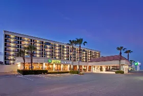 Photograph of Holiday Inn Resort, Galveston
