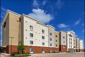 Photograph of Candlewood Suites, Pasadena