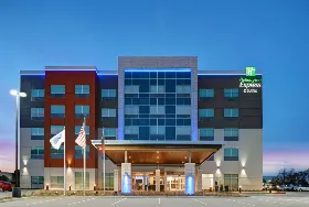 Photograph of Holiday Inn Express, Houston