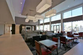 Photograph of Holiday Inn Express, Houston