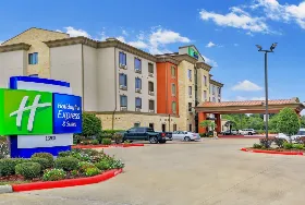 Photograph of Holiday Inn Express, Pearland