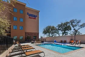 Photograph of Fairfield Inn & Suites,