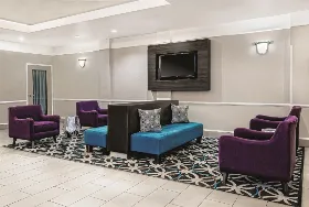 Photograph of La Quinta Inn & Suites, Rosenberg